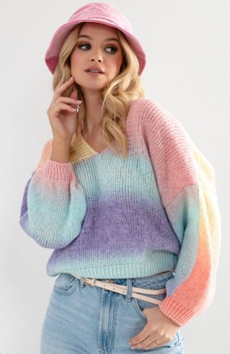 Sweter oversize w serek kolorowy